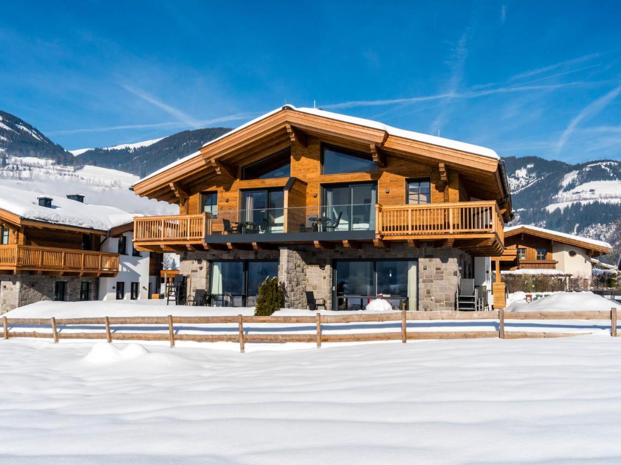 Semi Detached Chalet In M Hlbach With Sauna Mühlbach am Hochkönig Esterno foto